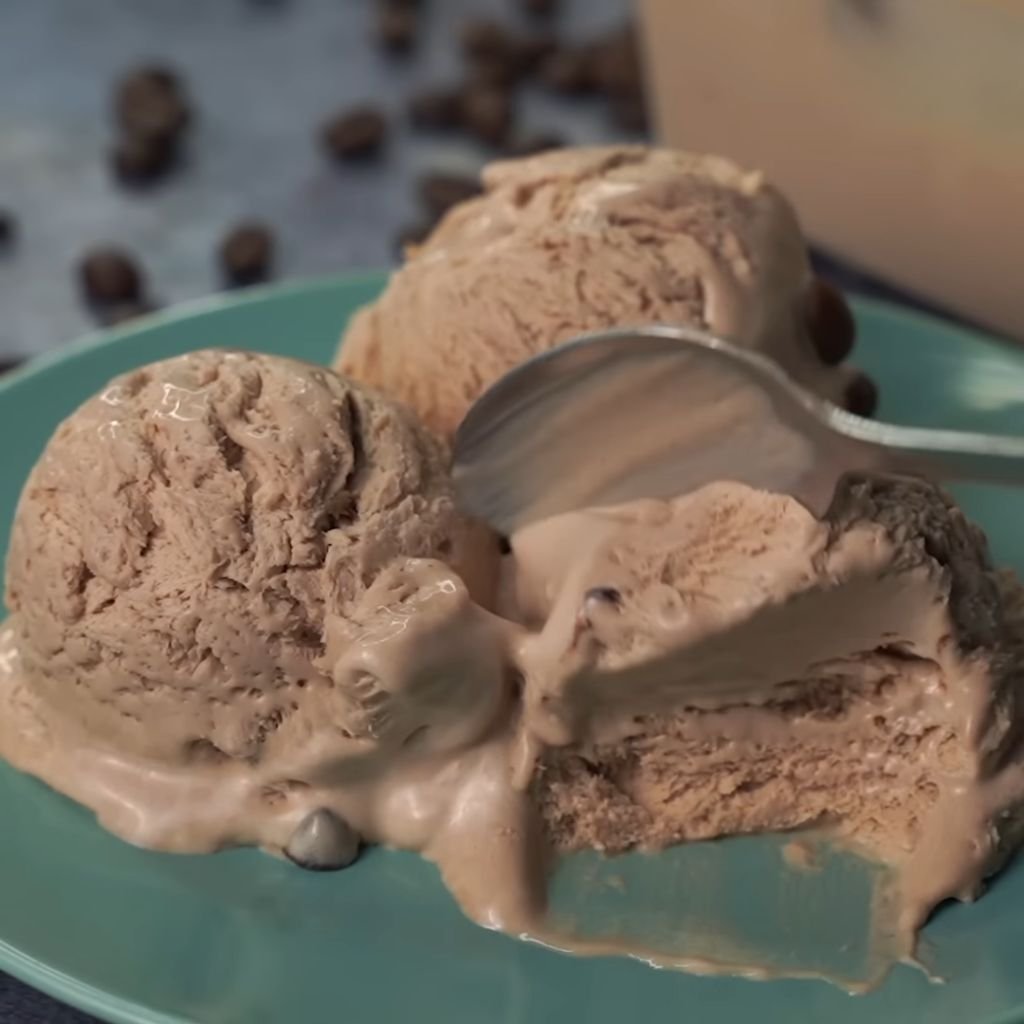 Coffee Lovers Mug Ice Cream