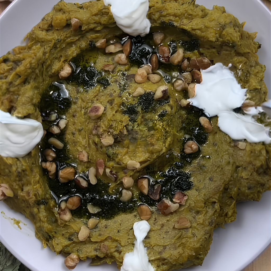 Kashk-e Bademjan (Eggplant with Whey Sauce)
