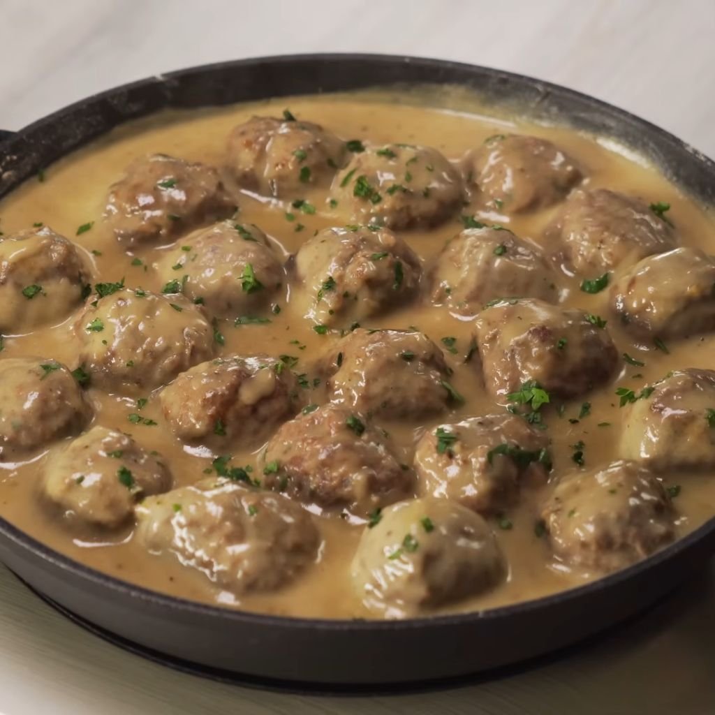 Swedish Meatballs (Köttbullar)