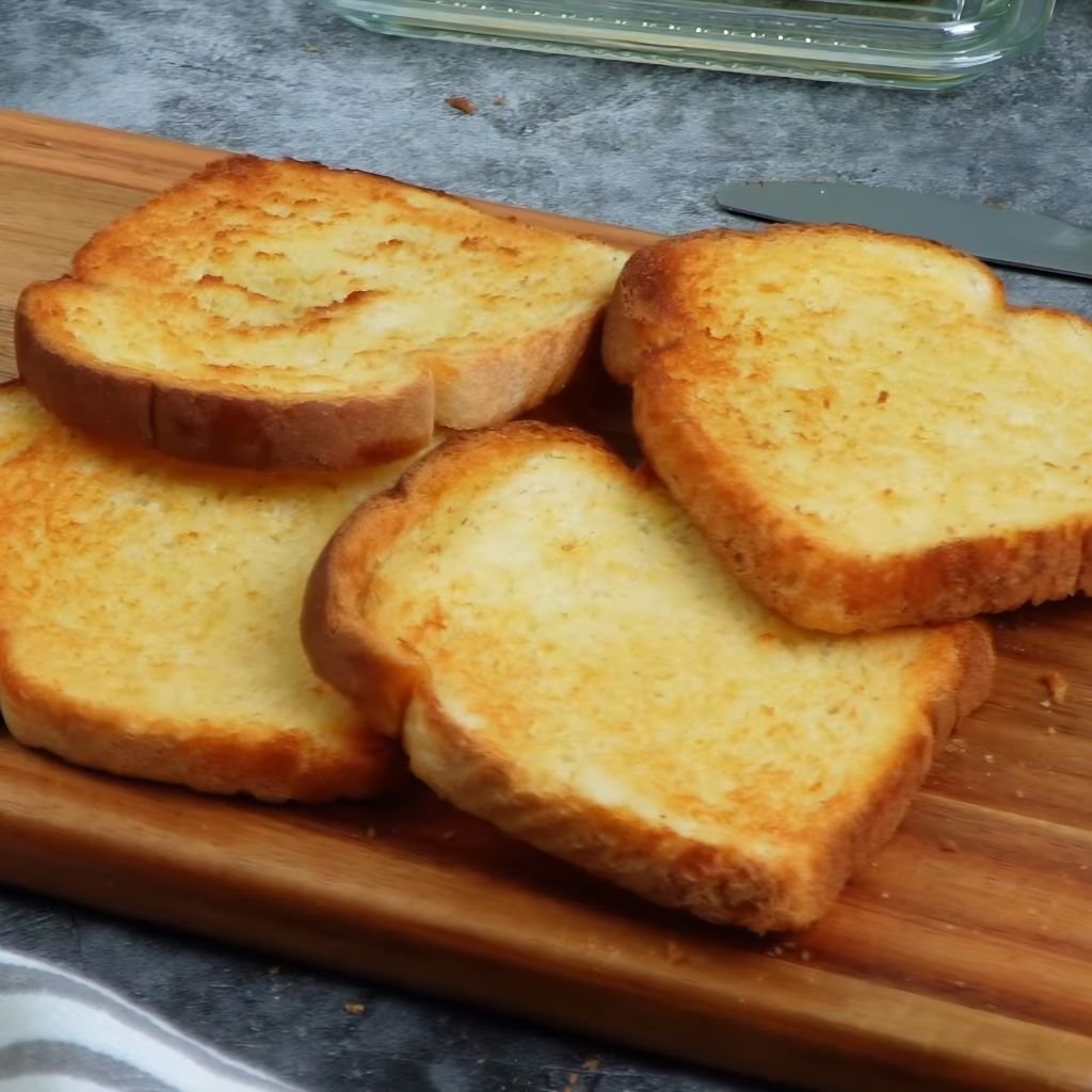 Air Fryer Toast