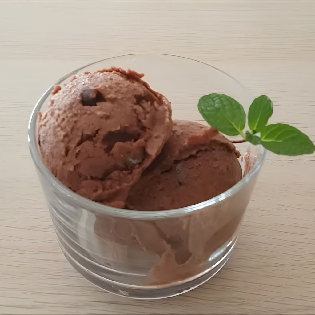Vegan Chocolate Banana Ice Cream